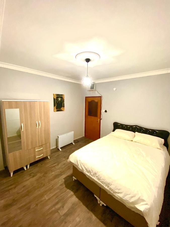 Triplex House Near The Airport Apartment Arnavutkoy Exterior foto