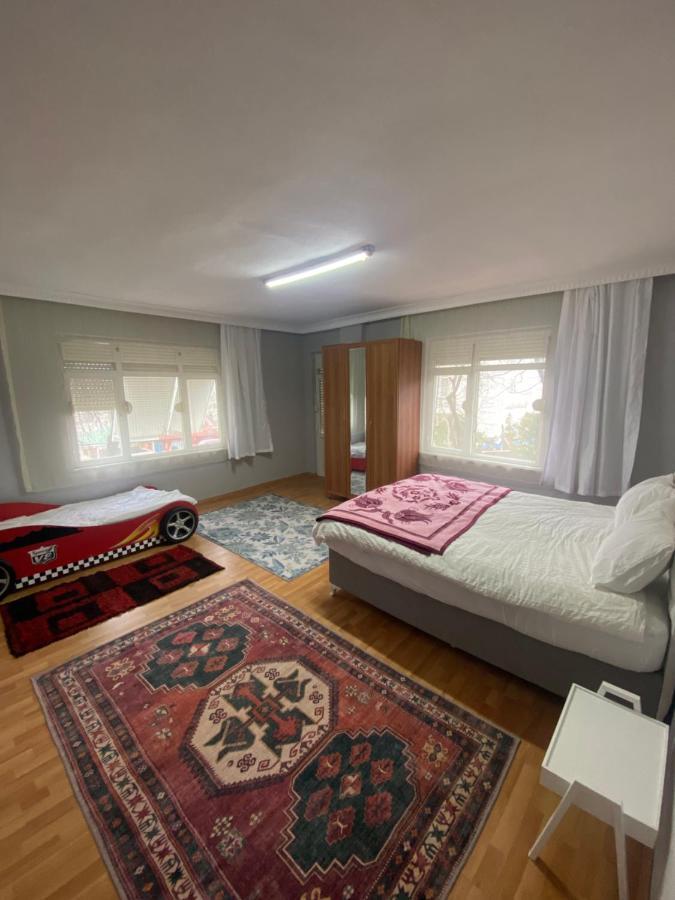 Triplex House Near The Airport Apartment Arnavutkoy Exterior foto